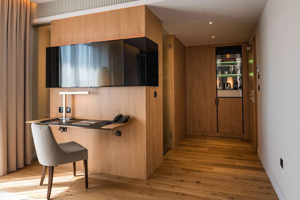 Best Western Premier Principe Rzeszow Phòng bức ảnh