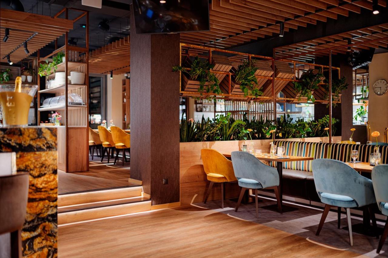 Best Western Premier Principe Rzeszow Ngoại thất bức ảnh
